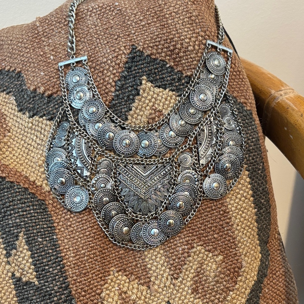 Silver Statement Necklace - image 4